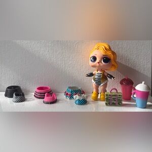 LOL Surprise Doll Dance Dance Dance Rumba Grrrl with all shown Cale topper dolls